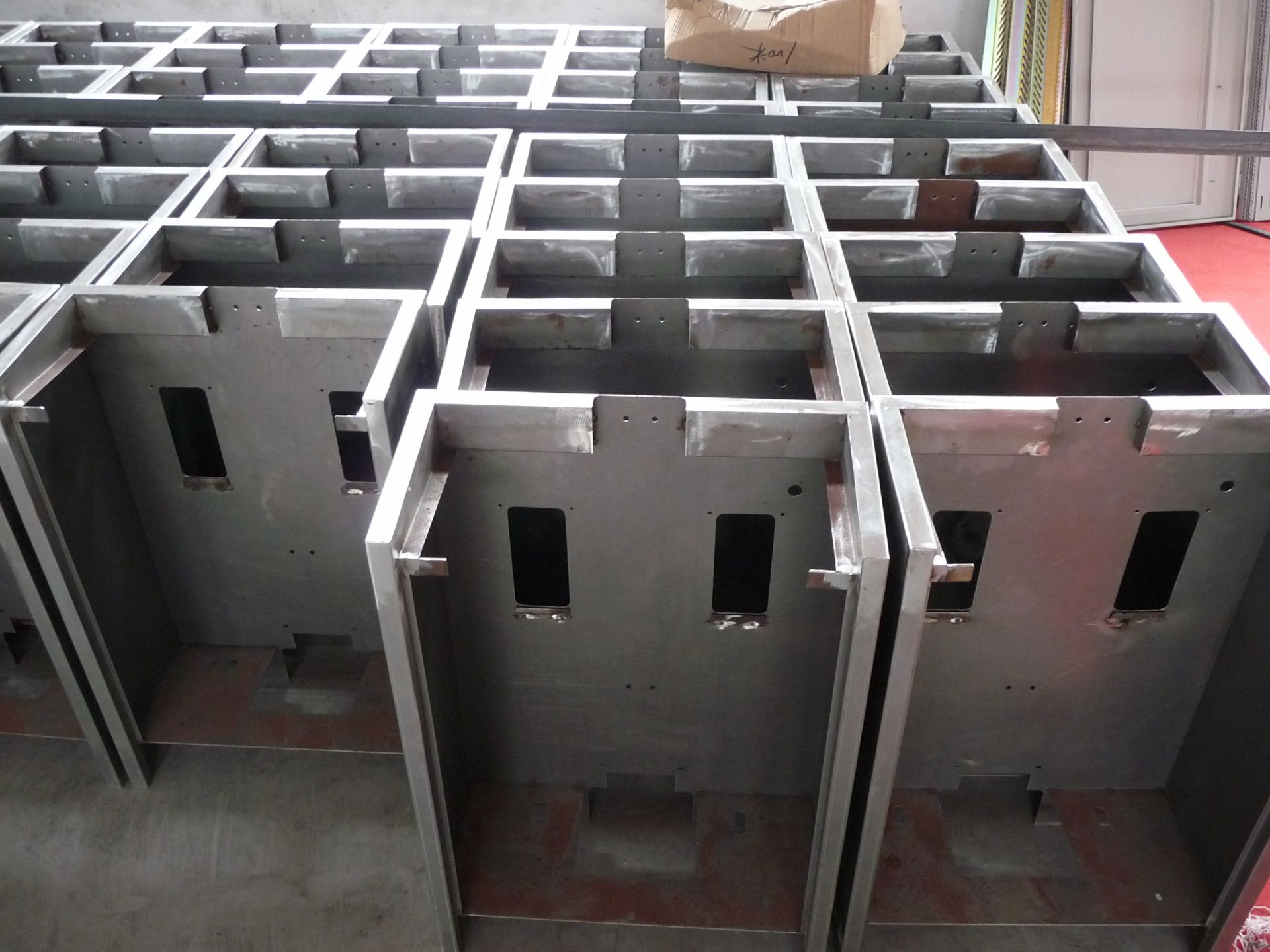 常见的钣金加工工艺-福州纬轩地产评估与咨询有限公司